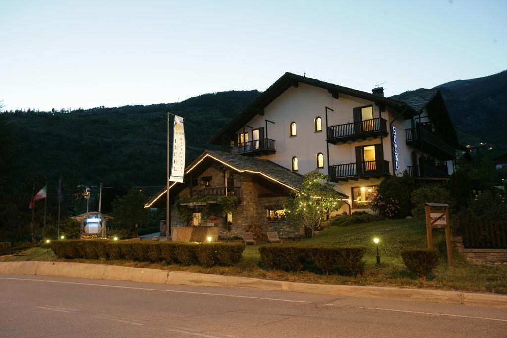 Hotel Chalet La Meridiana Saint-Pierre Εξωτερικό φωτογραφία