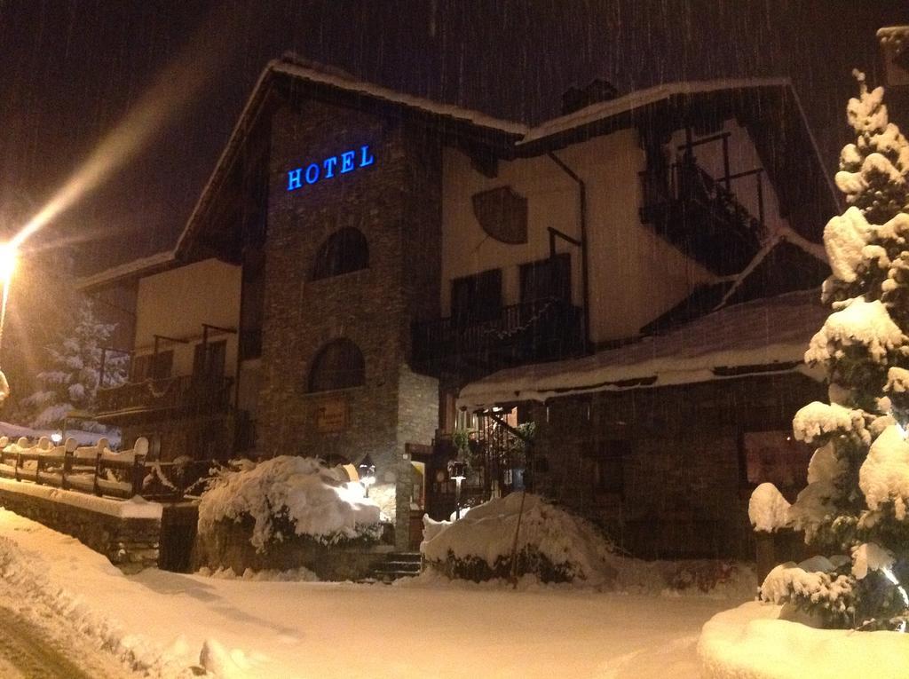 Hotel Chalet La Meridiana Saint-Pierre Εξωτερικό φωτογραφία